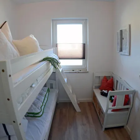 Ruegenhaus Bootsmann 度假居 布雷格